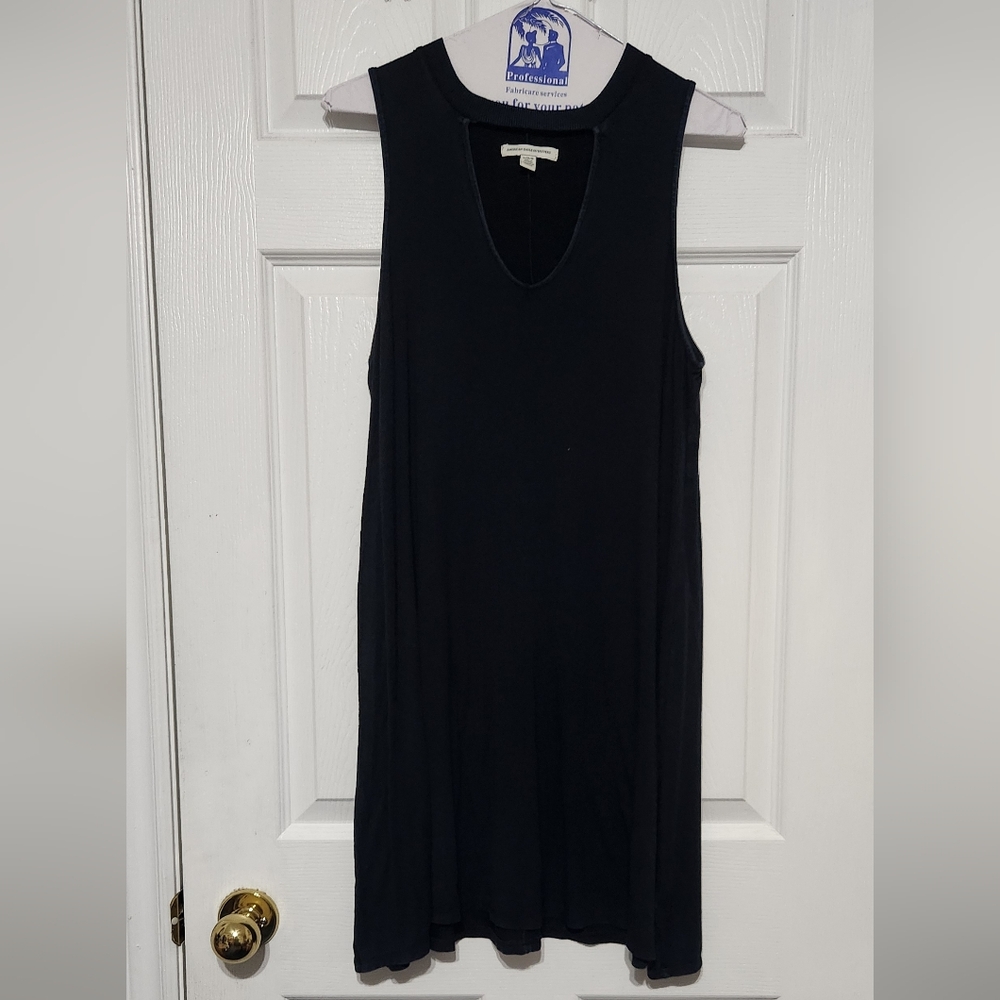 Key Triangle Neck Dress